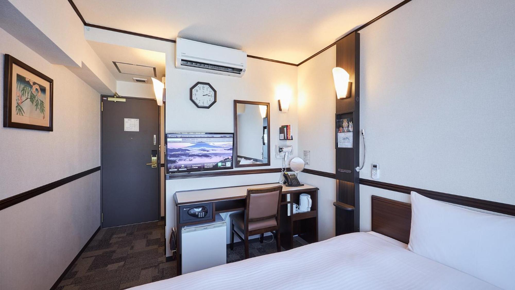 Toyoko Inn Osaka Tsuruhashi Ekimae Екстер'єр фото