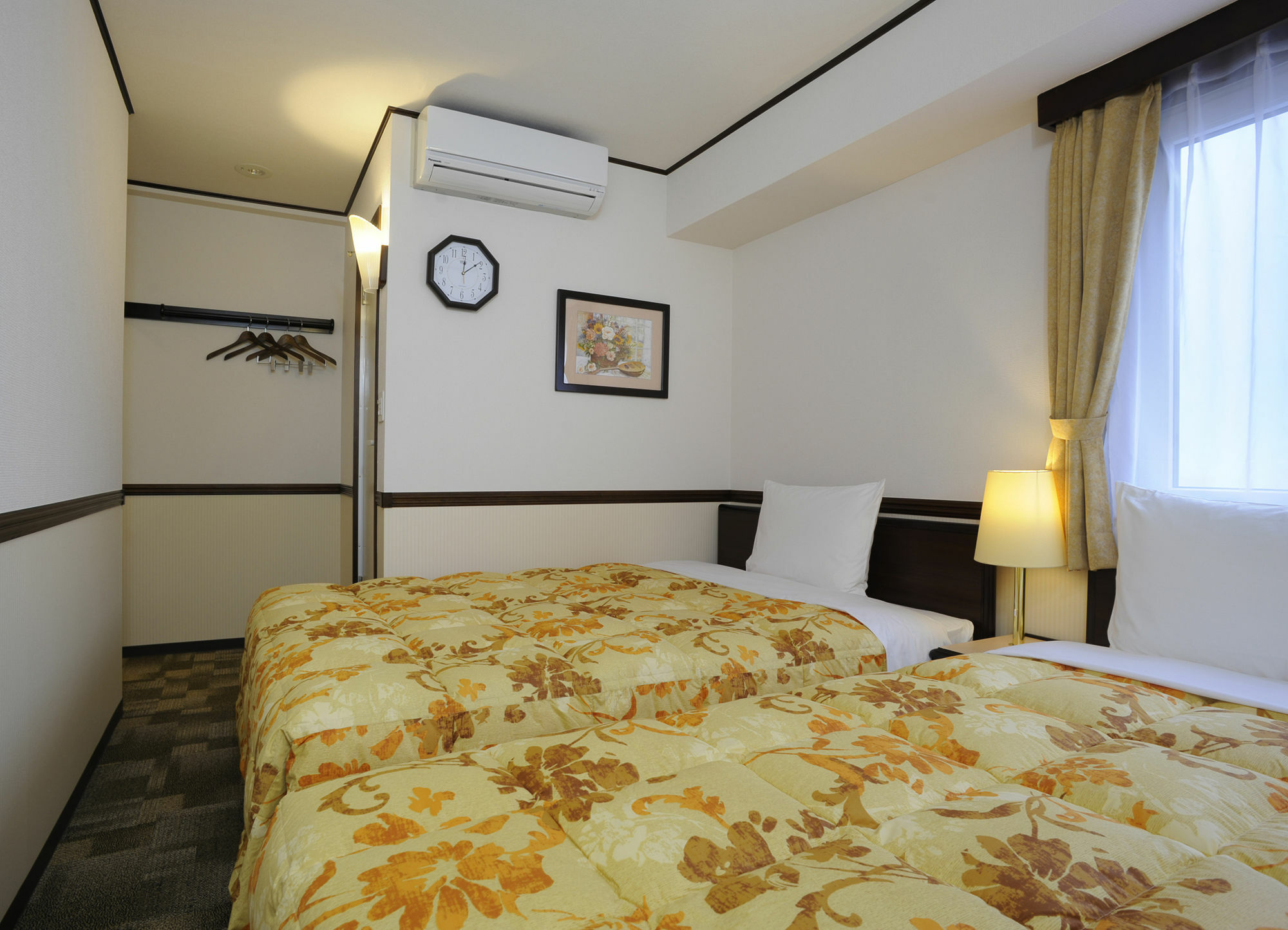 Toyoko Inn Osaka Tsuruhashi Ekimae Екстер'єр фото